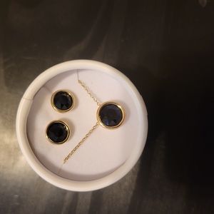 Black and gold Jewelry Gift Set NIB by WHBM